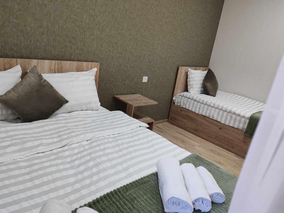 Sun House Hotel Jegegnadzor Kültér fotó