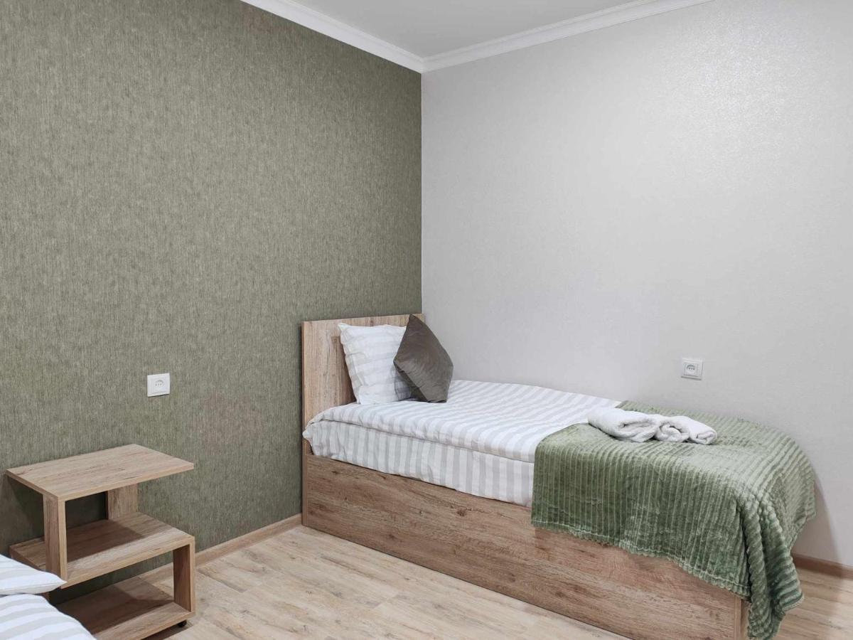 Sun House Hotel Jegegnadzor Kültér fotó