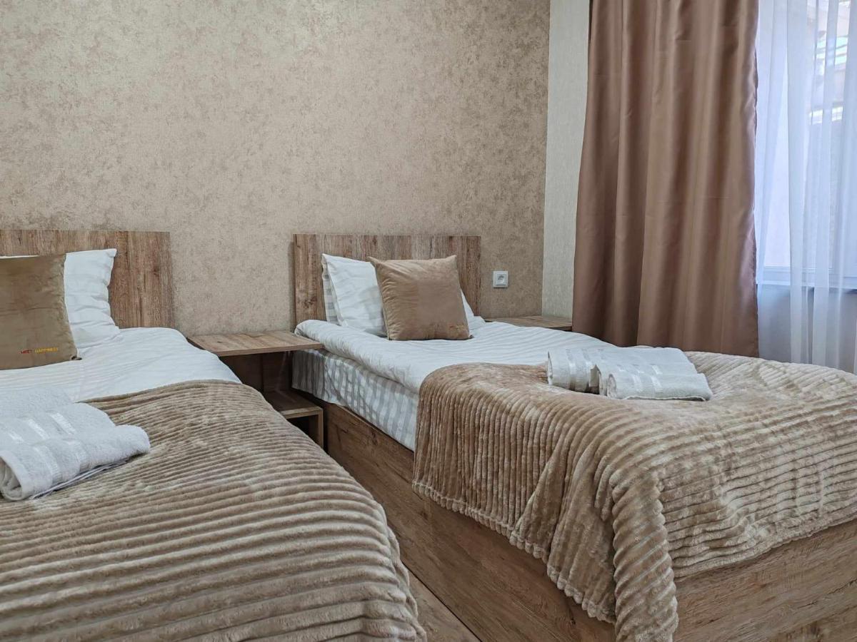 Sun House Hotel Jegegnadzor Kültér fotó